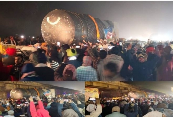 Worlds-largest-Shiva-Lingam-reaches-East-Champara Worlds-largest-Shiva-Lingam-reaches-East-Champara
