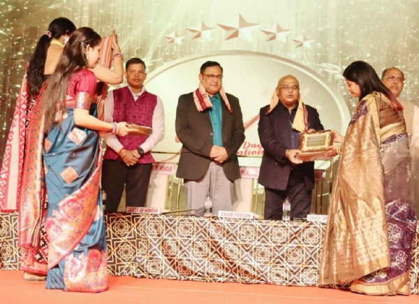 ୟୁଵା: ଯୁବୋଦୟ ଲିଡ଼ ସ୍କୁଲର ବାର୍ଷିକ ଉତ୍ସବ ଅନୁଷ୍ଠିତ ୟୁଵା: ଯୁବୋଦୟ ଲିଡ଼ ସ୍କୁଲର ବାର୍ଷିକ ଉତ୍ସବ ଅନୁଷ୍ଠିତ