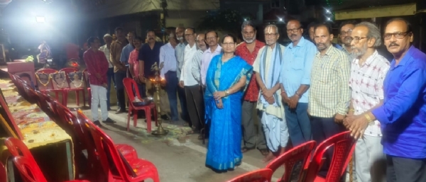 ମହାଳୟାରେ ସାମୁହିକ ଶ୍ରଦ୍ଧାଞ୍ଜଳି ଓ ଦୀପଦାନ ମହାଳୟାରେ ସାମୁହିକ ଶ୍ରଦ୍ଧାଞ୍ଜଳି ଓ ଦୀପଦାନ