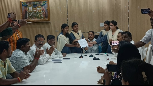 ତୁଳସୀ ମହିଳା ମହାବିଦ୍ୟାଳୟରେ ଛାତ୍ର ସଂସଦ ନିର୍ବାଚନକୁ ନେଇ ଉତ୍ତେଜନା,