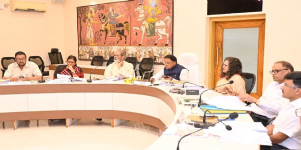 କ୍ୟାବିନେଟରେ ବୈଠକରେ ୧୧ ଟି ବିଭାଗର ୧୬ ଟି ପ୍ରସ୍ତାବକୁ ଅନୁମୋଦନ