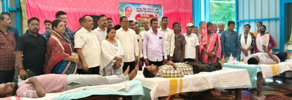 BLOOD CAMP DONATION AT-AGARPADA