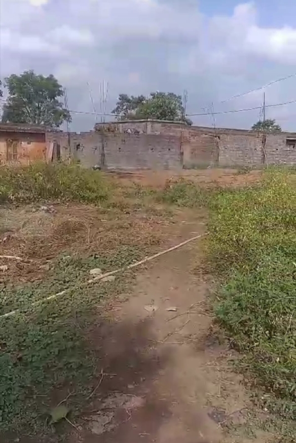 ସାହି ରାସ୍ତା ର ଚିତ୍ର
