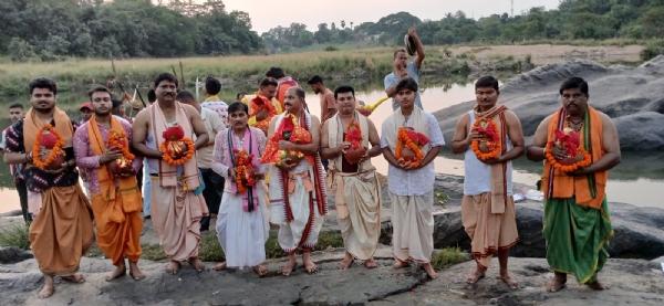 ଗୋବିନ୍ଦତୋଳା ଦୁର୍ଗାପୂଜା ମଣ୍ଡପ : କଳସାଧିବାସ ସହ ଆରମ୍ଭ ହେଲା ପୂଜାକାର୍ଯ୍ୟ