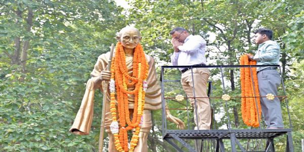 ଜିଲ୍ଲା ସ୍ତରୀୟ ମହାତ୍ମା ଗାନ୍ଧୀ ଜୟନ୍ତୀ ଓ ଲାଲବାହାଦୁର ଶାସ୍ତ୍ରୀ ଜୟନ୍ତୀ ପାଳିତ