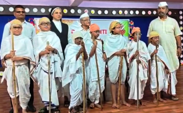 CARMEL SCHOOL GANDHI JAYANTI CARMEL SCHOOL GANDHI JAYANTI