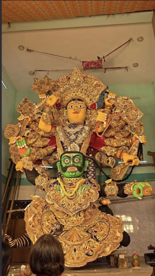 ଆଜିସନ୍ଧ୍ୟାରେ ସିଂହଦ୍ୱାରଚକଡା ରେ ଦେବୀସଭା ଓଗୋଶାଣୀଯାତ ୨୨ଗୋଶାଣୀ ମେଢ଼,୮ ଟି ଦୁର୍ଗାମେଢ଼,୩୫ ଟି ନାଗାମେଢ଼ ଓ ଚରିତ୍ରମାନେ ଯୋଗଦେବେ