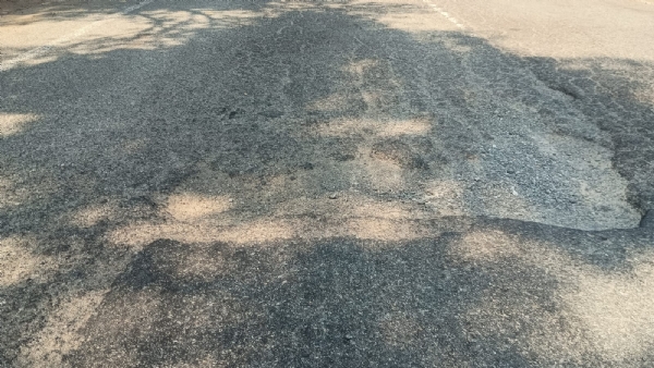 ଛଅ ମାସ ହେଲା ମରାମତି ହେଉନି,
