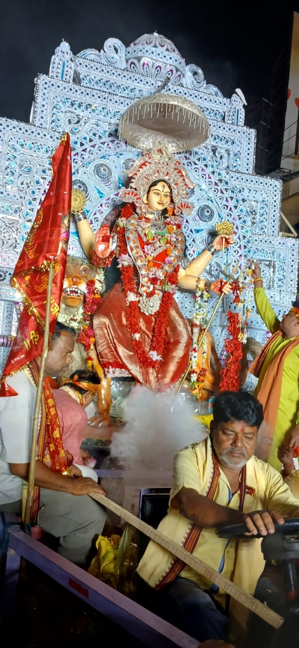 ଗୋବିନ୍ଦତୋଲା ଦୁର୍ଗାପୂଜା ମଣ୍ଡପ ପକ୍ଷରୁ ମହାସମାରୋହରେ ଭଷାଣି ଯାତ୍ରା ସମ୍ପନ୍ନ