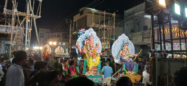 ଗୋବିନ୍ଦତୋଲା ଦୁର୍ଗାପୂଜା ମଣ୍ଡପ ପକ୍ଷରୁ ମହାସମାରୋହରେ ଭଷାଣି ଯାତ୍ରା ସମ୍ପନ୍ନ
