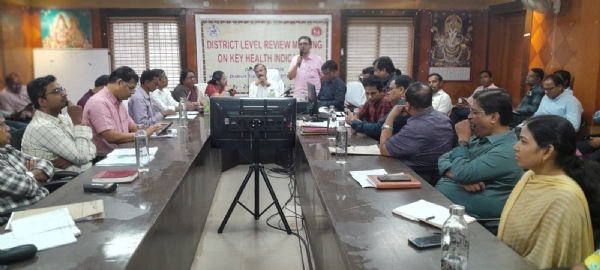 ସମ୍ଭାବ୍ୟ ବାତ୍ୟା ମୁକାବିଲା ପାଇଁ ଜିଲ୍ଲାପାଳଙ୍କ ପ୍ରସ୍ତୁତି ସମୀକ୍ଷା ବା ସମ୍ଭାବ୍ୟ ବାତ୍ୟା ମୁକାବିଲା ପାଇଁ ଜିଲ୍ଲାପାଳଙ୍କ ପ୍ରସ୍ତୁତି ସମୀକ୍ଷା ବା