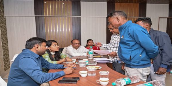 ନନ୍ଦପୁରରେ ଜିଲ୍ଲାସ୍ତରୀୟ ମିଳିତ ଅଭିଯୋଗ ଶୁଣାଣି : ୬୩ଟି ଅଭିଯୋଗ ଗ୍ରହଣ, ୬ଟିର ତତ୍କାଳ ସମାଧାନ