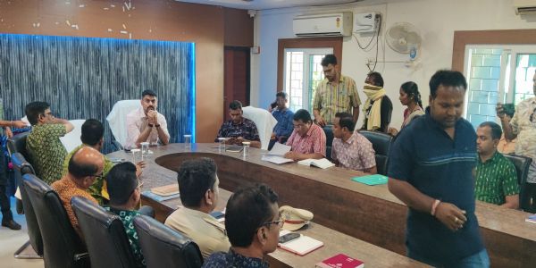 ଲଇକେରା ବ୍ଲକରେ ଜିଲ୍ଲାପାଳଙ୍କ ଜନ ଅଭିଯୋଗ ଶୁଣାଣି ଶିବିର