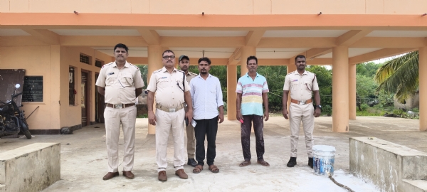 ବାତ୍ୟା ‘ଅର୍ଣ୍ଣବ’ ମୁକାବିଲା ପାଇଁ ପୁରୀ ପୋଲିସର ସଚେତନତା ବାତ୍ୟା ‘ଅର୍ଣ୍ଣବ’ ମୁକାବିଲା ପାଇଁ ପୁରୀ ପୋଲିସର ସଚେତନତା