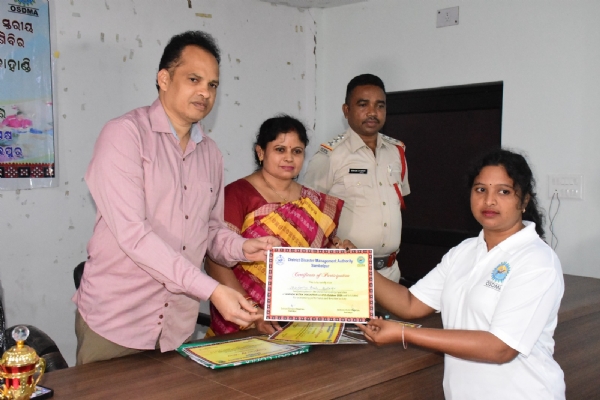 ସମ୍ବଲପୁର ମସଲା ବିକାଶ ଯୋଜନାର କାର୍ଯ୍ୟଖସଡ଼ା ସମୀକ୍ଷା ସମ୍ବଲପୁର ମସଲା ବିକାଶ ଯୋଜନାର କାର୍ଯ୍ୟଖସଡ଼ା ସମୀକ୍ଷା