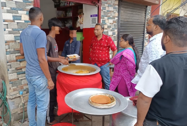 ଶିଶୁ ଶ୍ରମିକ ଉଦ୍ଧାର ଅଭିଯାନ: ପୃଥକ ହୋଟେଲରୁ ଦୁଇଜଣ ଉଦ୍ଧାର ଶିଶୁ ଶ୍ରମିକ ଉଦ୍ଧାର ଅଭିଯାନ: ପୃଥକ ହୋଟେଲରୁ ଦୁଇଜଣ ଉଦ୍ଧାର