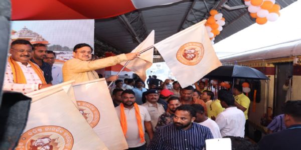 ବାରଣାସୀ-ଅଯୋଧ୍ୟା ବରିଷ୍ଠ ନାଗରିକ ତୀର୍ଥଯାତ୍ରା ଟ୍ରେନ୍ ର ଶୁଭାରମ୍ଭ