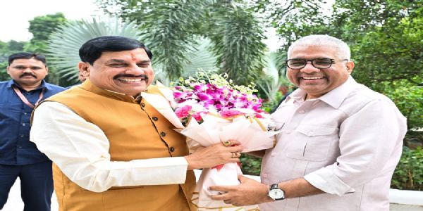 ମଧ୍ୟପ୍ରଦେଶର ମୁଖ୍ୟମନ୍ତ୍ରୀ କେନ୍ଦ୍ରମନ୍ତ୍ରୀ ଭୂପେନ୍ଦ୍ର ଯାଦବଙ୍କୁ କଲେ ସାକ୍ଷାତ, ଅନେକ ଗୁରୁତ୍ୱପୂର୍ଣ୍ଣ ବିଷୟରେ ଆଲୋଚନା