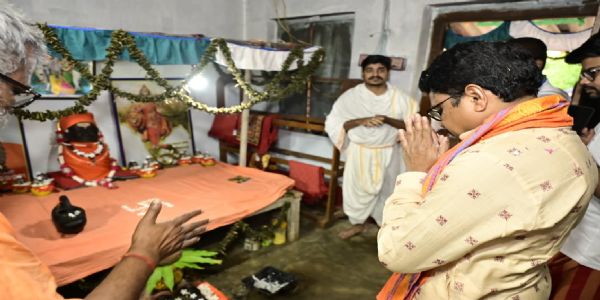 ଜଲେଶପଟା ଶଙ୍କରାଚାର୍ଯ୍ୟ ସଂସ୍କୃତ କନ୍ୟାଶ୍ରମ ପରିଦର୍ଶନକଲେ ସ୍ୱାସ୍ଥ୍ୟମନ୍ତ୍ରୀ