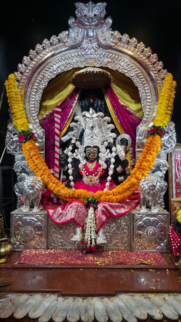ଜୟପୁର   ଦଶହରା ମହୋତ୍ସବ, ଷୋଡଶ ଉପଚାର ପୁଜା ଆରମ୍ଭ