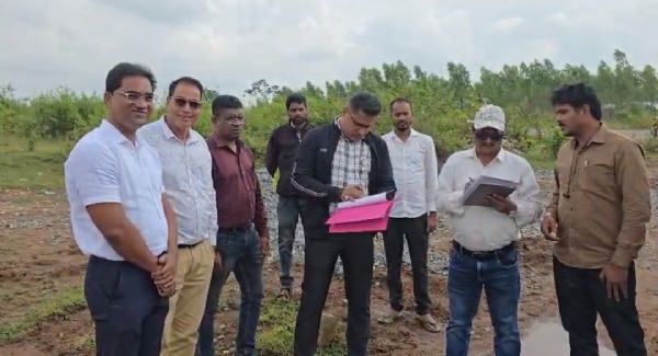 ଜୟପୁର,ବୋରିଗୁମ୍ମା, ନବରଙ୍ଗପୁର ନୂତନ ରେଳ ପ୍ରକଳ୍ପ ପାଇଁ ଶେଷ ପର୍ଯ୍ୟାୟରେ ଜମି ହସ୍ତାନ୍ତର ଜୟପୁର,ବୋରିଗୁମ୍ମା, ନବରଙ୍ଗପୁର ନୂତନ ରେଳ ପ୍ରକଳ୍ପ ପାଇଁ ଶେଷ ପର୍ଯ୍ୟାୟରେ ଜମି ହସ୍ତାନ୍ତର