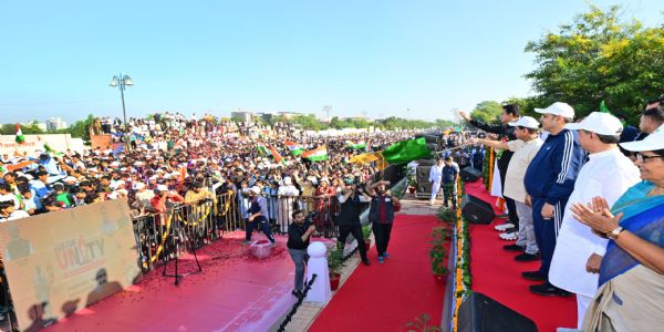 'ଷ୍ଟାଚ୍ୟୁ ଅଫ୍ ୟୁନିଟି ଏକତାର ସଂକଳ୍ପର ପ୍ରତୀକ, ଯୁବପିଢ଼ି ତାଙ୍କ ଜୀବନ ଧାରଣ କରିବା ଉଚିତ: ପ୍ରହ୍ଲାଦ ଯୋଶୀ