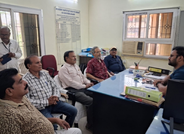 ବିଭିନ୍ନ ସମସ୍ୟା ନେଇ ବଲାଙ୍ଗୀର ସ୍ୱାଭିମାନ ମଂଚର କ୍ଷେତ୍ର ପରିଦର୍ଶନ ଓ ବରିଷ୍ଠ ଅଧିକାରୀଙ୍କ ସହିତ ସାକ୍ଷାତ ଆଲୋଚନା