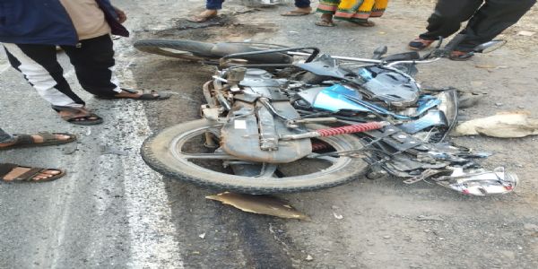 ସଡକ ଦୁର୍ଘଟଣାରେ ବାଇକ ଚାଳକ ଆହତ