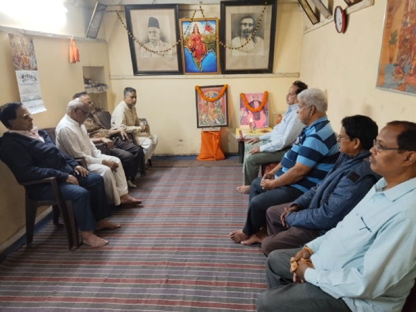 ଦୟାନନ୍ଦ ସରସ୍ଵତୀ ଙ୍କ 202 ତମ ଜନ୍ମ ଦିବସ ପାଳନ ସାମାଜିକ ସମରସତା କହିକି ଜରୁରୀ ଆଲୋଚନା