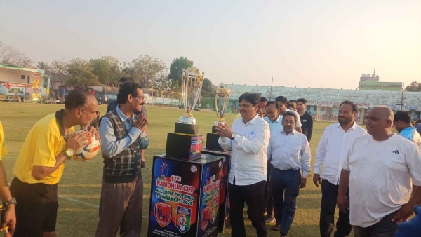 ଅଲ୍ ଇଣ୍ଡିଆ ରାମଧୂନ କପ୍ ଫୁଟବଲ୍ ର ପ୍ରଥମ ସେମି ଫାଇନାଲ ମ୍ୟାଚ୍ ରେ କଟକ ମଙ୍ଗଳା କ୍ଲବ ୬-୦ ଗୋଲ୍ ରେ ବିଜୟୀ ହୋଇ ଫାଇନାଲ ରେ ପ୍ରବେଶ*- * ଅଲ୍ ଇଣ୍ଡିଆ ରାମଧୂନ କପ୍ ଫୁଟବଲ୍ ର ପ୍ରଥମ ସେମି ଫାଇନାଲ ମ୍ୟାଚ୍ ରେ କଟକ ମଙ୍ଗଳା କ୍ଲବ ୬-୦ ଗୋଲ୍ ରେ ବିଜୟୀ ହୋଇ ଫାଇନାଲ ରେ ପ୍ରବେଶ*- *