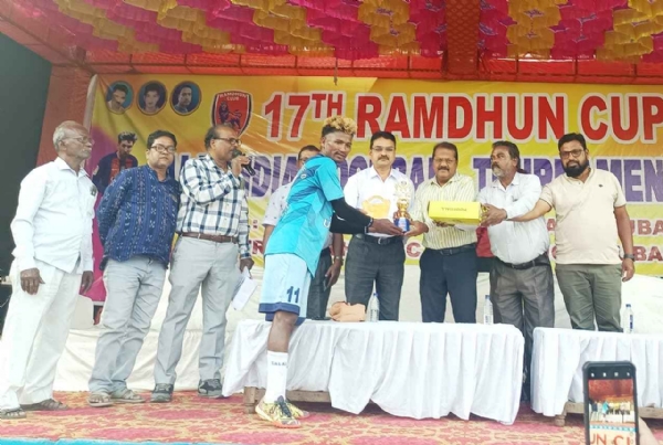 ଅଲ୍ ଇଣ୍ଡିଆ ରାମଧୂନ କପ୍ ଫୁଟବଲ୍*- *ବି ପୂଲ୍ ର ପ୍ରଥମ ମ୍ୟାଚରେ ଭୁବନେଶ୍ଵର ଦଳ ୨-୧ ଗୋଲ ରେ ବିଜୟୀ ହୋଇ ଦ୍ବିତୀୟ ସେମି ଫାଇନାଲ କୁ ପ୍ରବେଶ ଅଲ୍ ଇଣ୍ଡିଆ ରାମଧୂନ କପ୍ ଫୁଟବଲ୍*- *ବି ପୂଲ୍ ର ପ୍ରଥମ ମ୍ୟାଚରେ ଭୁବନେଶ୍ଵର ଦଳ ୨-୧ ଗୋଲ ରେ ବିଜୟୀ ହୋଇ ଦ୍ବିତୀୟ ସେମି ଫାଇନାଲ କୁ ପ୍ରବେଶ