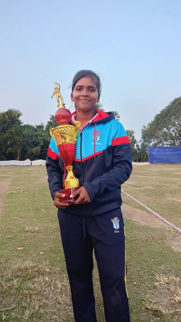 ODISHA MAHILA CRICATE PUJARINI