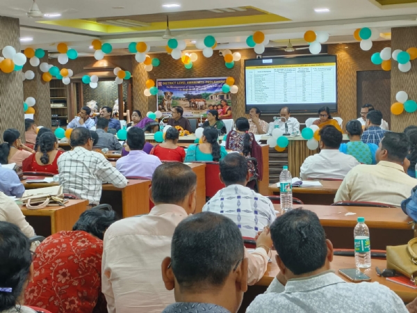 ବୁଲା କୁକୁରଙ୍କ ଆକ୍ରମଣ ରୁ ଶିଶୁ ଙ୍କୁ ସୁରକ୍ଷା ବୈଠକ ଅନୁଷ୍ଠିତ