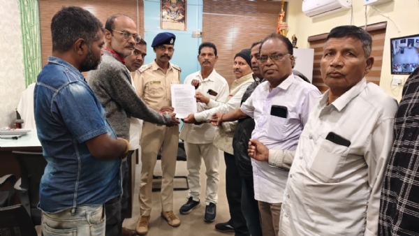 Congress fir against