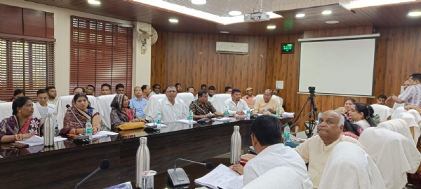 ବଲାଙ୍ଗିର ଏକାଦଶ ଜିଲ୍ଲାପରିଷଦ ବୈଠକ ଅନୁଷ୍ଠିତ ବଲାଙ୍ଗିର ଏକାଦଶ ଜିଲ୍ଲାପରିଷଦ ବୈଠକ ଅନୁଷ୍ଠିତ