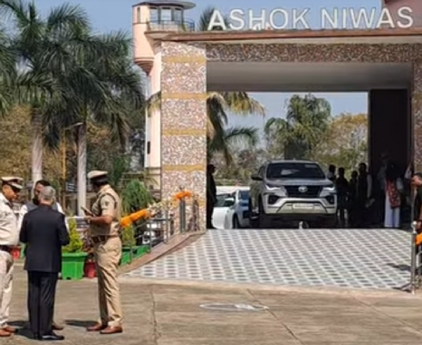 ଓଡ଼ିଶା ଛତିଶଗଡ଼ ମହାନଦୀ ପାଣି ବିବାଦର ସମାଧାନ ପର୍ବ ଆରମ୍ଭ : ଆଜିଠୁଁ  ମହାନଦୀ ଟ୍ରିବ୍ୟୁନାଲ ଟିମ୍ ର ୧୦ ଜଣିଆ ସଦସ୍ୟଙ୍କ କ୍ଷେତ୍ର ଅନୁଧ୍ୟାନ