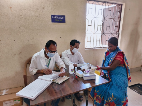 ହାଟ୍ ପଡ଼ା (ପରିଚୟ ଗୃହ) ଠାରେ ବରିଷ୍ଠ ନାଗରିକ ମାନଙ୍କ ପାଇଁ ମାଗଣା ସ୍ଵାସ୍ଥ୍ୟ ସେବା ଶିବିର । ହାଟ୍ ପଡ଼ା (ପରିଚୟ ଗୃହ) ଠାରେ ବରିଷ୍ଠ ନାଗରିକ ମାନଙ୍କ ପାଇଁ ମାଗଣା ସ୍ଵାସ୍ଥ୍ୟ ସେବା ଶିବିର ।