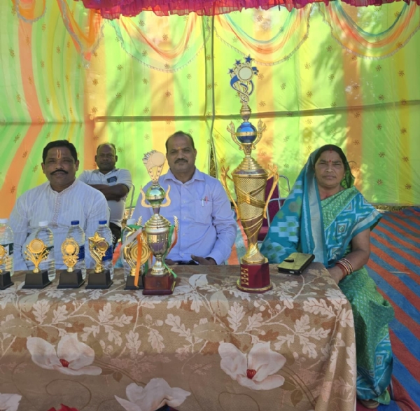 ବାପୁ କ୍ରିକେଟ ଟୁର୍ଣ୍ଣାମେଣ୍ଟ ଉଦଘାଟିତ : ପ୍ରଥମ ମ୍ୟାଚ ରେ ଦେଓଗାଁ ବିଜୟୀ