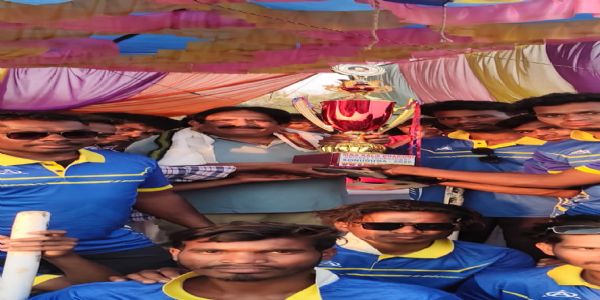 କ୍ରିକେଟ ଟୁର୍ଣ୍ଣାମେଣ୍ଟ ଅନୁଷ୍ଠିତ