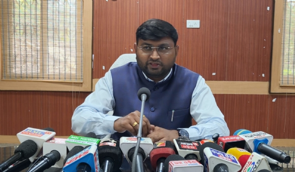 ଜିଲ୍ଲାରେ ରନ୍ଧନ ଗ୍ୟାସ ର ପର୍ଯ୍ୟାପ୍ତ ମହଜୁଦ ଅଛି - ଜିଲ୍ଲାପାଳ