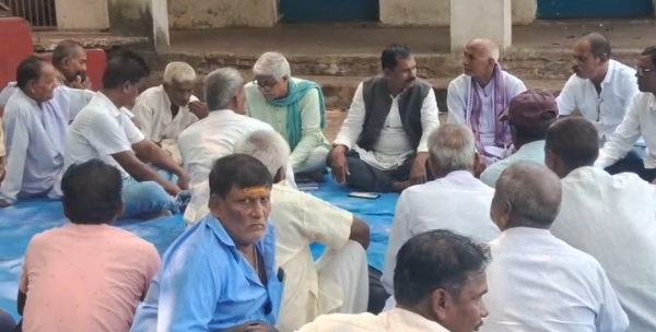 ନବ ନିର୍ମାଣ କୃଷକ ସଂଗଠନ ବୈଠକରେ କର୍ମୀ ମଧ୍ୟରେ ଫାଟ : ହୋ ହାଲ୍ଲା ପରେ ଘଟଣା ଶାନ୍ତ