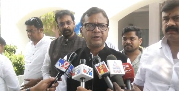 ରାଜ୍ୟ ବିଧାନସଭା ନିର୍ବାଚନରେ କ୍ରସଭୋଟ୍ ଦେବା ପାଇଁ ଓଡ଼ିଶାର କଂଗ୍ରେସ ବିଧାୟକଙ୍କୁ ୫ କୋଟି ଟଙ୍କା ପ୍ରଦାନ,