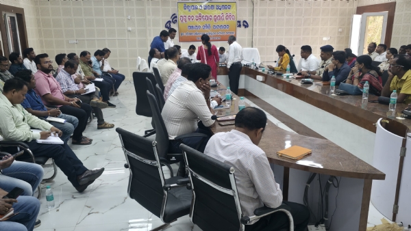 ପାଟଣାଗଡ ଠାରେ ଜିଲ୍ଲାପାଳ ଏବଂ ଆରକ୍ଷୀ ଅଧିକ୍ଷକଙ୍କ ଯୁଗ୍ମ ଅଭିଯୋଗ ଶୁଣାଣି