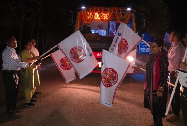 ସୁବର୍ଣ୍ଣପୁର ଜିଲ୍ଲାରେ ଶ୍ରୀ ଜଗନ୍ନାଥ ଦର୍ଶନ ଯୋଜନା ଅଧୀନରେ ବରିଷ୍ଠ ନାଗରିକଙ୍କ ତୀର୍ଥ ଯାତ୍ରାର   ଶୁଭାରମ୍ଭ।