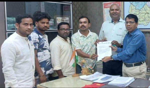 ମାଁ ସମଲେଶ୍ୱରୀ ମନ୍ଦିରରେ ୫ବର୍ଷ ହେବ ଭଗ୍ନ ମୁର୍ତ୍ତି ପୂଜା ପାଉଛନ୍ତି ଶୈଳପୁତ୍ରି, ବ୍ରହ୍ମଚାରିଣି ଚୈତ୍ରରେ ସ୍ଥାପନ କରିବା ପାଇଁ ଜିଲ୍ଲାପାଳଙ୍କ ଦ୍ୱାରସ୍ତ