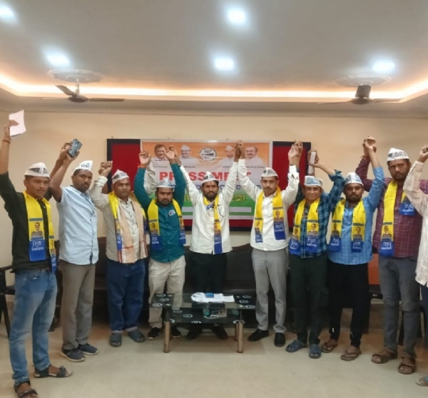 ଆପ ନେତା  ଆଶିଷ ପାଣ୍ଡେ ଙ୍କ ନେତୃତ୍ୱରେ ମିଶ୍ରଣ ପର୍ବ