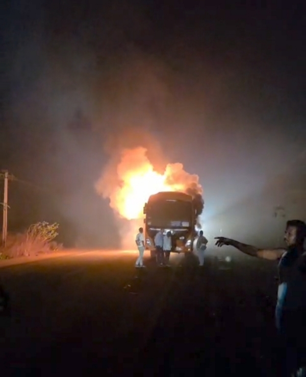 ହୁତ୍ହୁତ୍ ହୋଇ ଜଳିଲା ବସ୍ଅଳ୍ପକେ ବର୍ତ୍ତିଲେ ୩୦ରୁ ଅଧିକ ଯାତ୍ରୀ