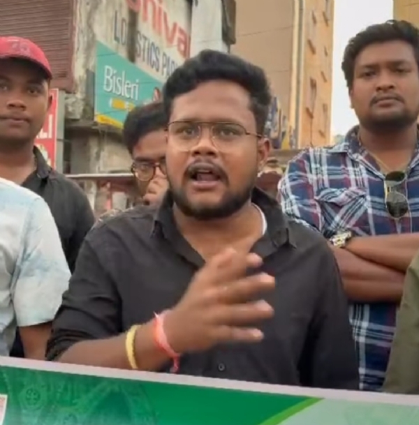 ପୂର୍ବତନ ମନ୍ତ୍ରୀଙ୍କ ପ୍ରତି ଦୁର୍ବ୍ୟବହାର ପ୍ରଦର୍ଶନକୁ ବିଜେଡିର ପ୍ରତିବାଦ ପୂର୍ବତନ ମନ୍ତ୍ରୀଙ୍କ ପ୍ରତି ଦୁର୍ବ୍ୟବହାର ପ୍ରଦର୍ଶନକୁ ବିଜେଡିର ପ୍ରତିବାଦ