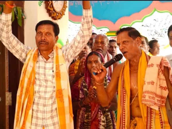 ଗୁର୍ଜୁଙ୍ଗ ରାଧା କୃଷ୍ଣ ମଣ୍ଡପ ଠାରେ ଦ୍ୱିତୀୟ ଅଷ୍ଟ ପ୍ରହର ନାମ ଯଜ୍ଞ ଉଯାପିତ