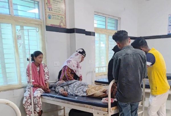 STAFF NURSE NATHIBARU INJECTION & SALAINE BADHAPRAPTA